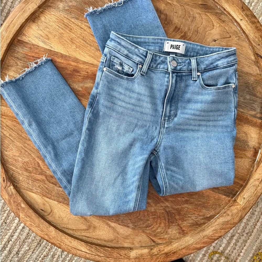 PAIGE Cindy Crop Jeans Size 25 in Light Blue